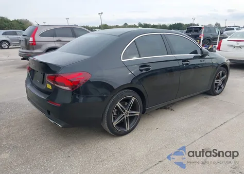 2019 Mercedes-Benz A 220 из США, поврежденный, VIN WDD3G4EB0KW020930